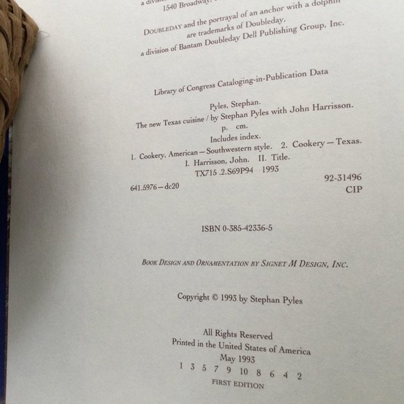 Texas Gourmet Cookbook Vintage 1993 1st Edition - Picture 5 of 10